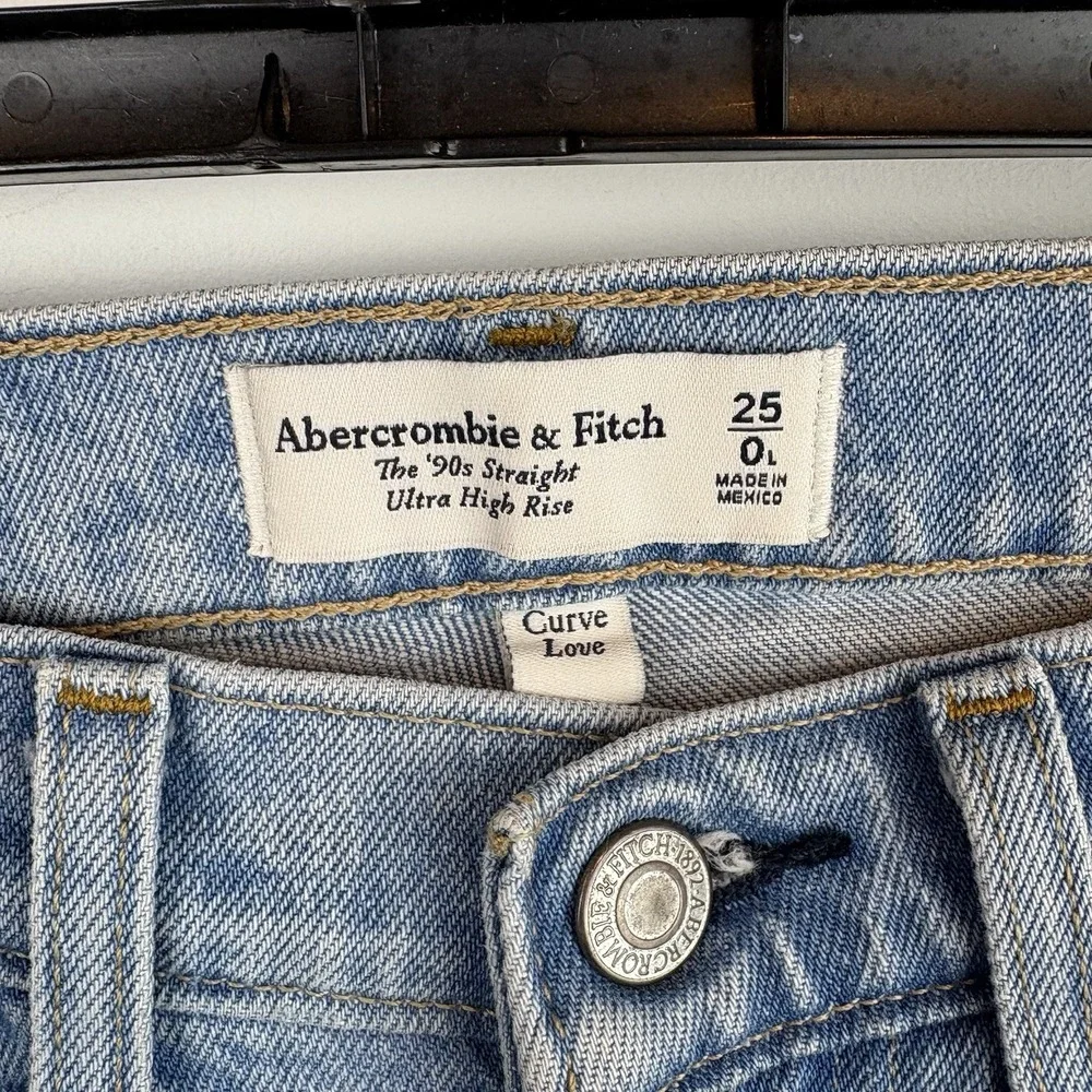 Abercrombie & Fitch The '90s Straight Ultra High Rise Jeans Womens Sz 25/ 0 Long